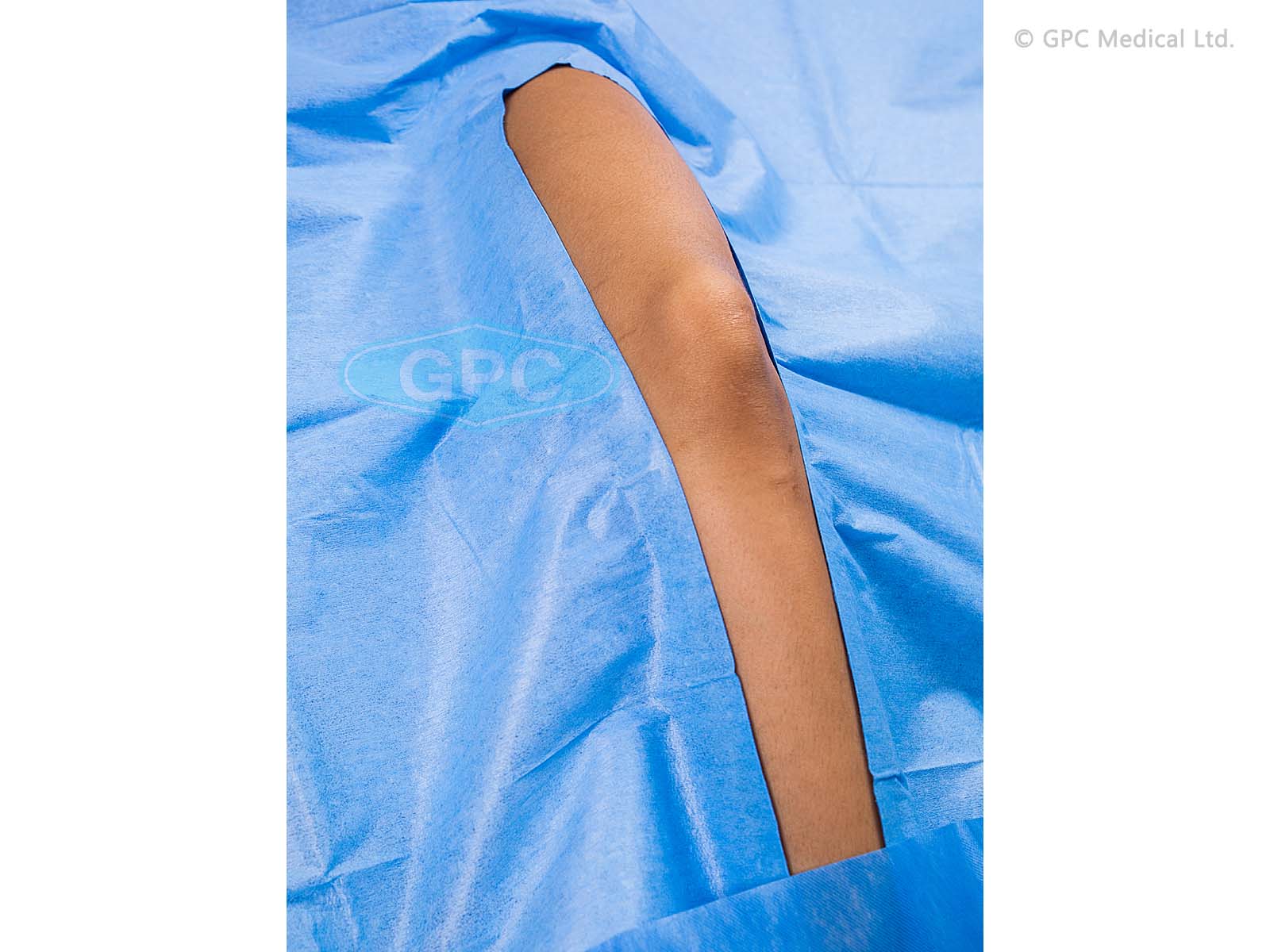 PAÑO QUIRÚRGICO PARA EXTREMIDADES EN 'U'/ PAÑO PARA 
CADERA EN 'U'/ PAÑO CON APERTURA EN VERSIÓN DE 'U'